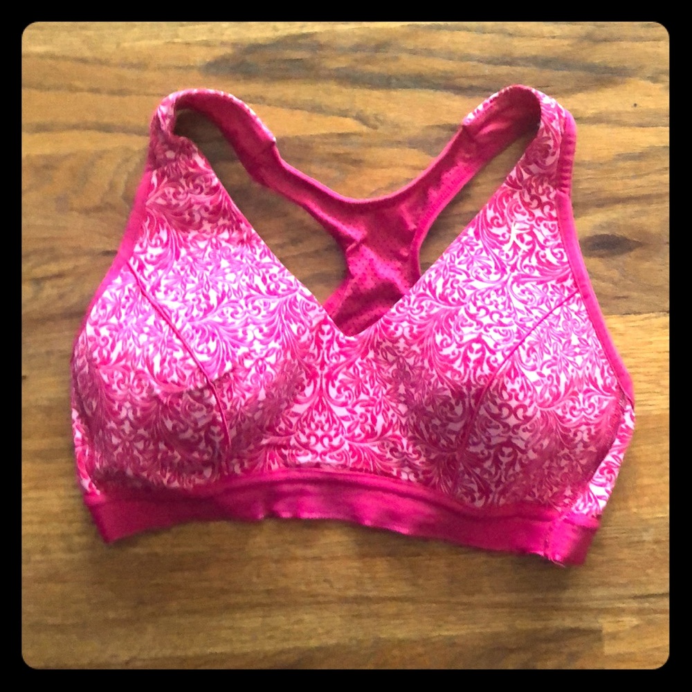 Sports bra
